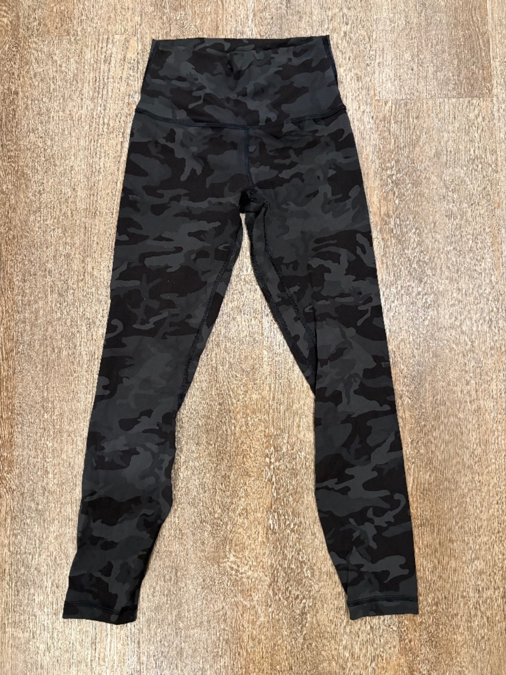 Lululemon Align High-Rise Pant 25” Heritage 365 Camo Deep Coal Multi Size 4